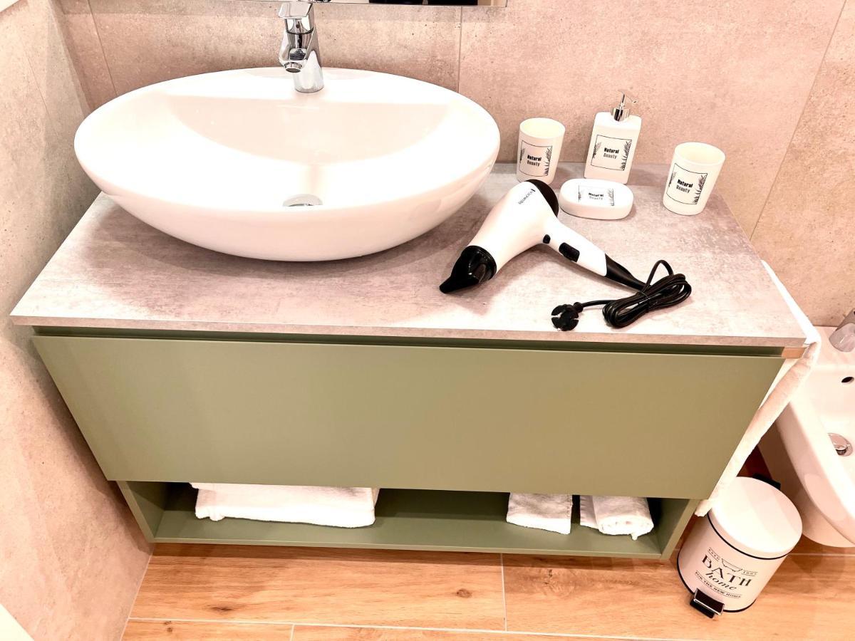 Berengario Suites Torri Del Benaco Εξωτερικό φωτογραφία